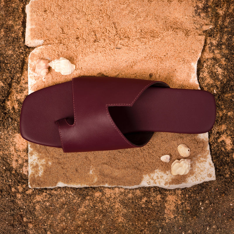 Yuna Cloak Vegan Leather Maroon Women Slides