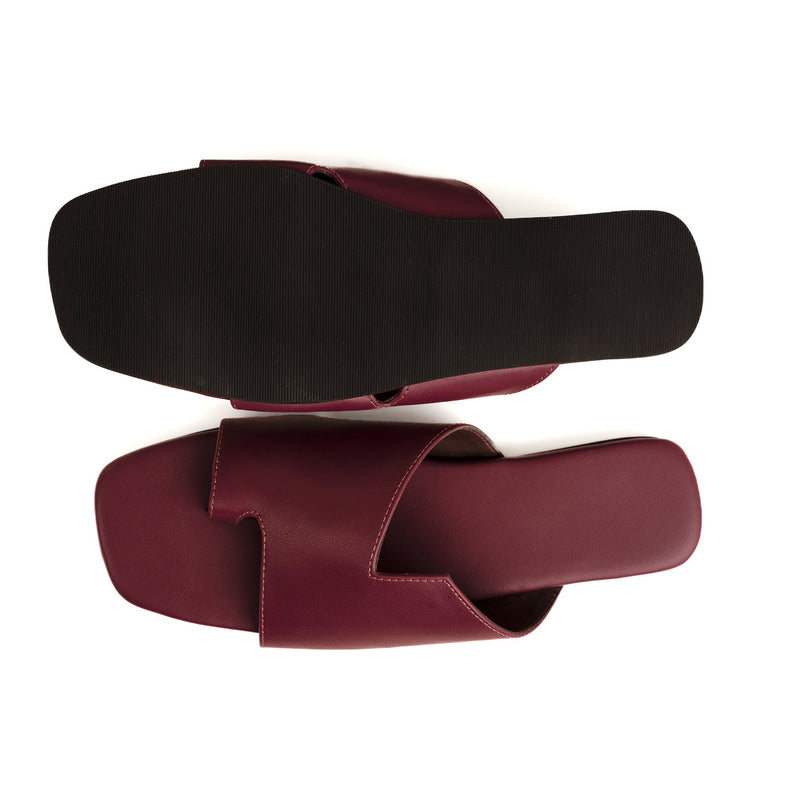 Yuna Cloak Vegan Leather Maroon Women Slides